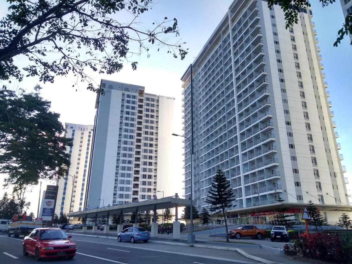 Wind Residence Condo - Tagaytay By Jaderooms Tagaytay City Esterno foto