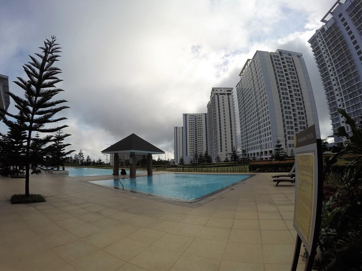 Wind Residence Condo - Tagaytay By Jaderooms Tagaytay City Esterno foto